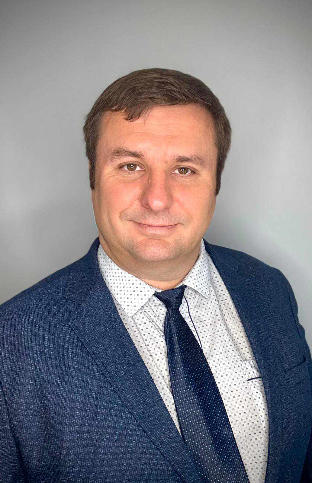 dr n. med. Łukasz Teister ortopeda